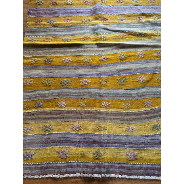 Vintage Anatolian Kilim | Geometric Tribal Design | 2'11" X 4'7" For Sale In Houston - Image 6 of 6