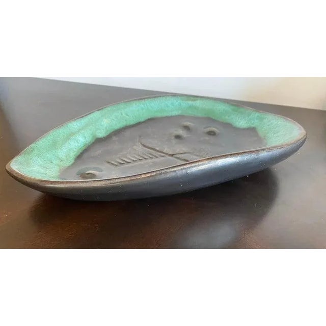 Mariana Van Allesch 1940s American Studio Pottery Leaf Bowl For Sale - Image 4 of 13