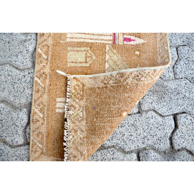 1960s Vintage Turkish Prayer Rug For Sale - Image 4 of 6