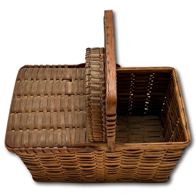 Wood Outstanding Antique American Pennsylvania Amish Hand Woven Alder & Ash Wood Splint Picnic Basket Circa Late 1800s For Sale - Image 7 of 18