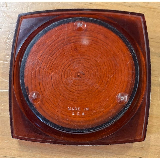 Mid Century Acrylic and Raffia Coaster in Metal Holder For Sale In New York - Image 6 of 6