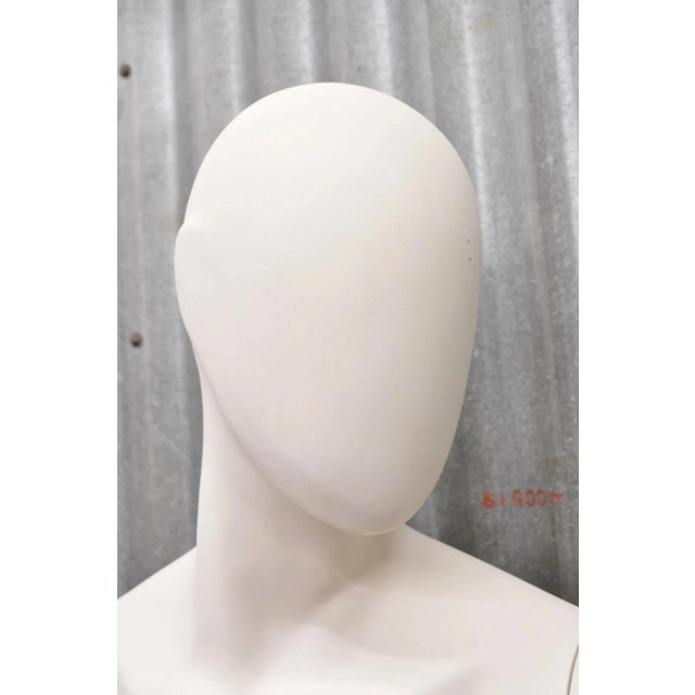 Modern Late 20th Century Male Fiberglass White Matte Finish Full Body Display Mannequin by Almax (A) For Sale - Image 3 of 12