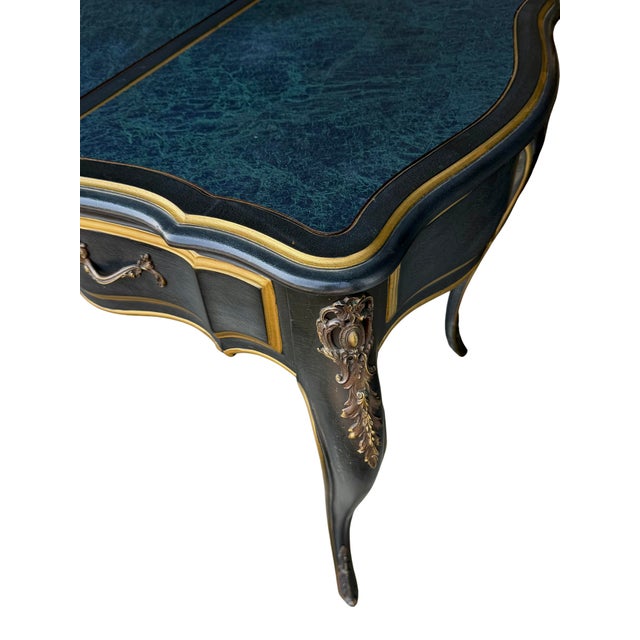 Vintage Drexel Heritage Et Cetera Louis XV French Provincial Black Lacquer Writing Desk With Tooled Leather Top | Bureau Plat Executive Desk For Sale - Image 12 of 17