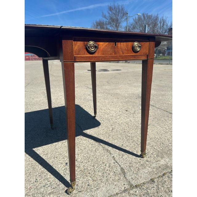 1950s Antique Federal Sheraton Mahogany Drop Leaf Pembroke Table Inlay Brass Casters For Sale - Image 5 of 14