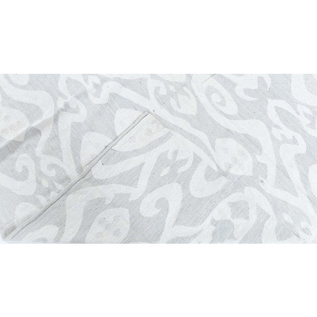 Modern Flatweave Arabesque Gray With White Rug "Silver Whisper" For Sale - Image 4 of 9