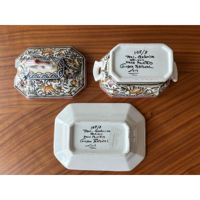 Vintage Hand-Painted Portuguese Lidded Tureen and Underplate-Real Ceramica Coimbra, Portugal For Sale - Image 4 of 12