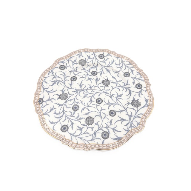 Morris & Co. Porcelain Dessert Plates With Botanical Pattern and Scalloped Edges - Set of 4 For Sale In New York - Image 6 of 9