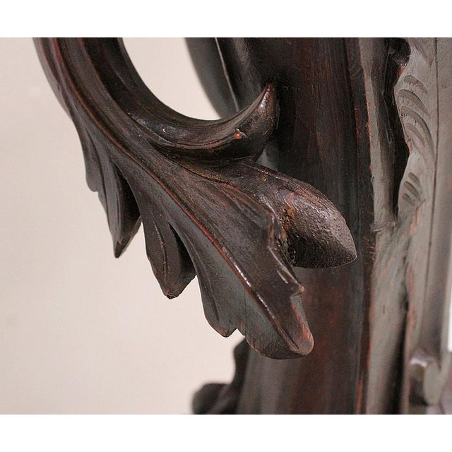 Putti Stand in Carved Wooden, Late 19th Century For Sale - Image 9 of 18