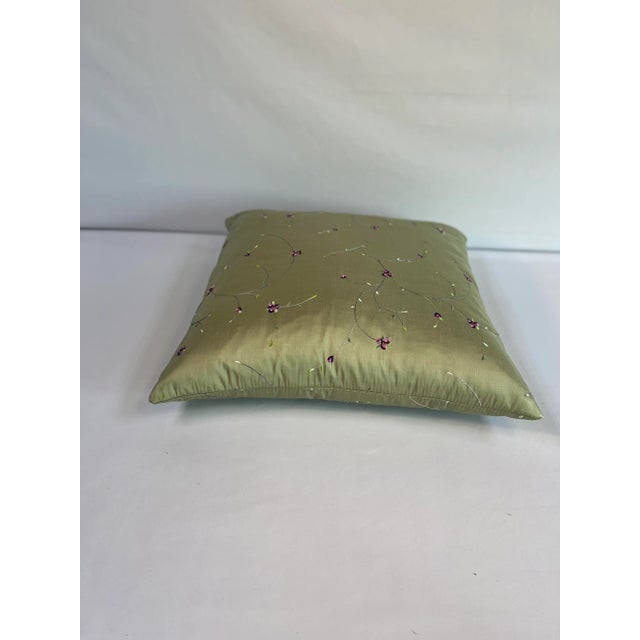 Modern Early 21st Century Silk Green Pillows- a Pair For Sale - Image 3 of 4