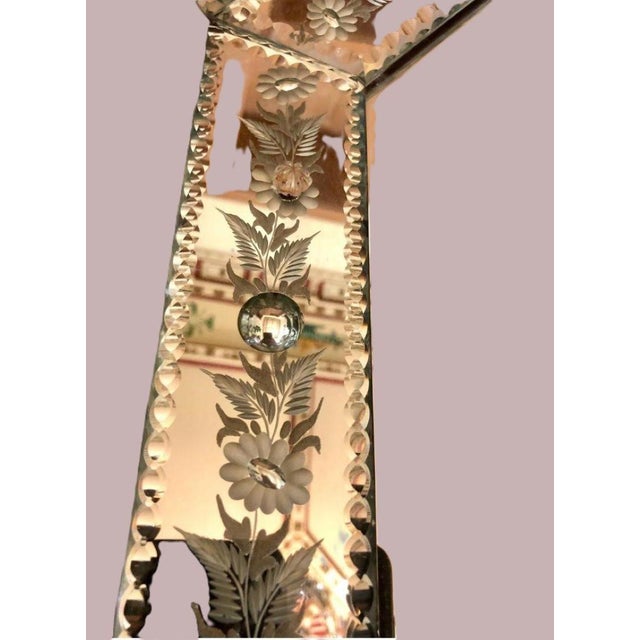 Antique Venetian Opulent Murano Glass Mirror with Engravings and Beveled Edges, 1920s For Sale - Image 8 of 11