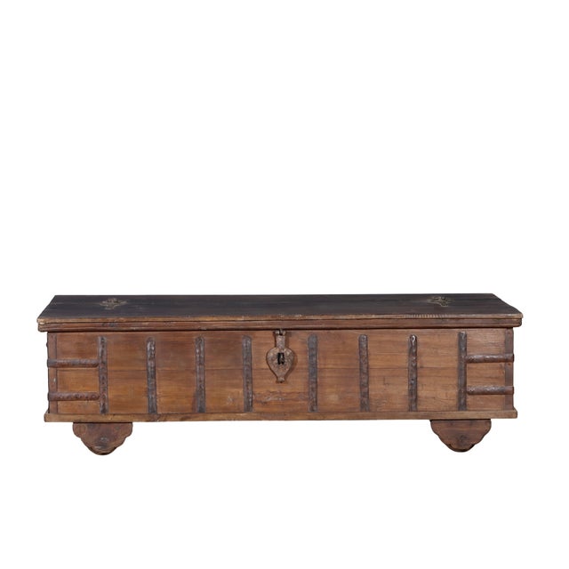 Antique Indian Teakwood Blanket Chest/Coffee Table For Sale In Santa Fe - Image 6 of 8