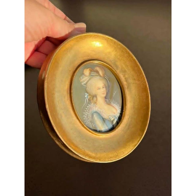 Italian Miniature Oval Gilded Wooden Framed Antique Signed Painting Portrait of Marie Antoinette or a Royal Lady For Sale - Image 4 of 15