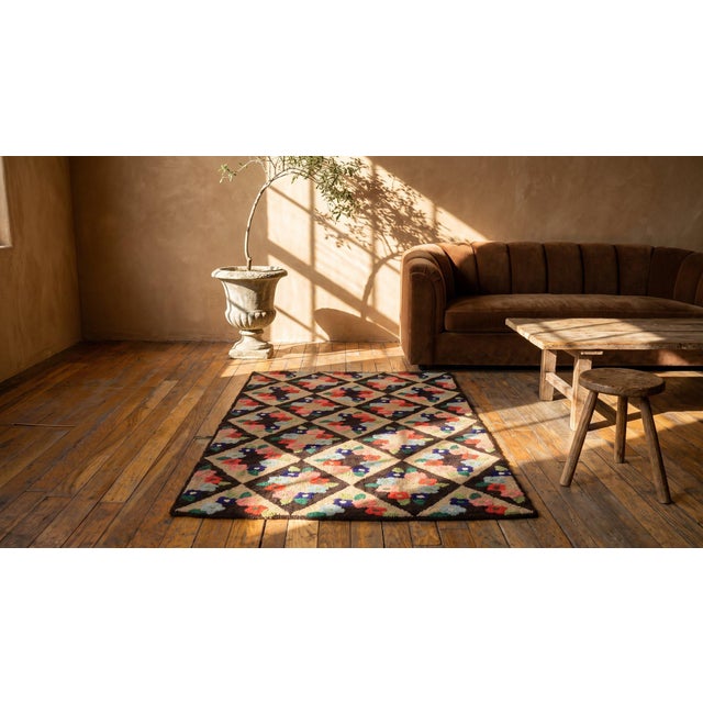 Textile 1930s Multicolor Diamond Folk at Antique American Hooked Rug 2'4" X 3'3" Handknotted Wool Carpet For Sale - Image 7 of 9