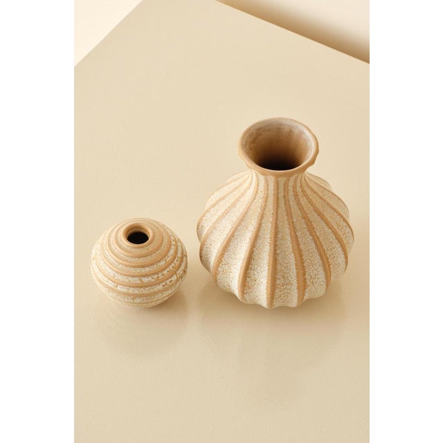 Vintage Vases by Ewald Dahlskog, 1930s, Set of 2 For Sale - Image 3 of 10