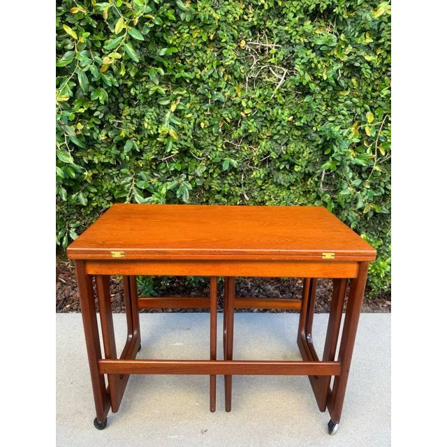 Wood Mid Century Modern Teak Triform Nesting Table Set For Sale - Image 7 of 16