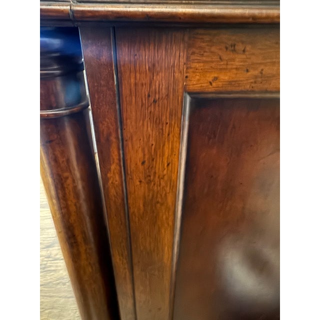 Thomasville Fredericksburg Marble Top Mahogany Credenza / Buffet – Classic Traditional With Fluted Columns For Sale In Houston - Image 6 of 10