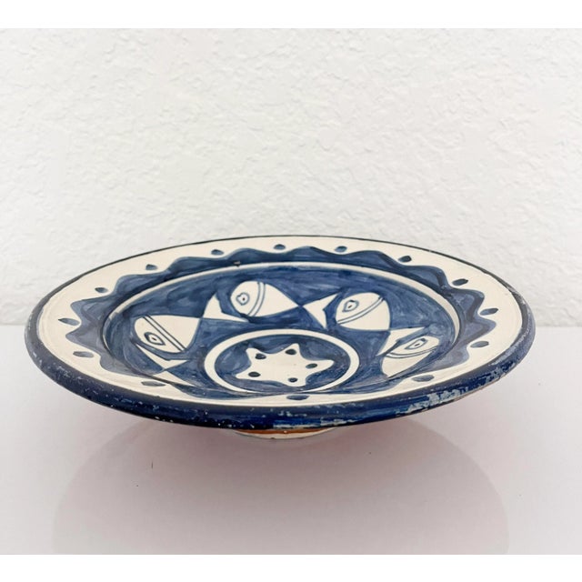 Vintage Blue and White Fish Pattern Bowl Wall Hanging Decor For Sale In Sacramento - Image 6 of 7