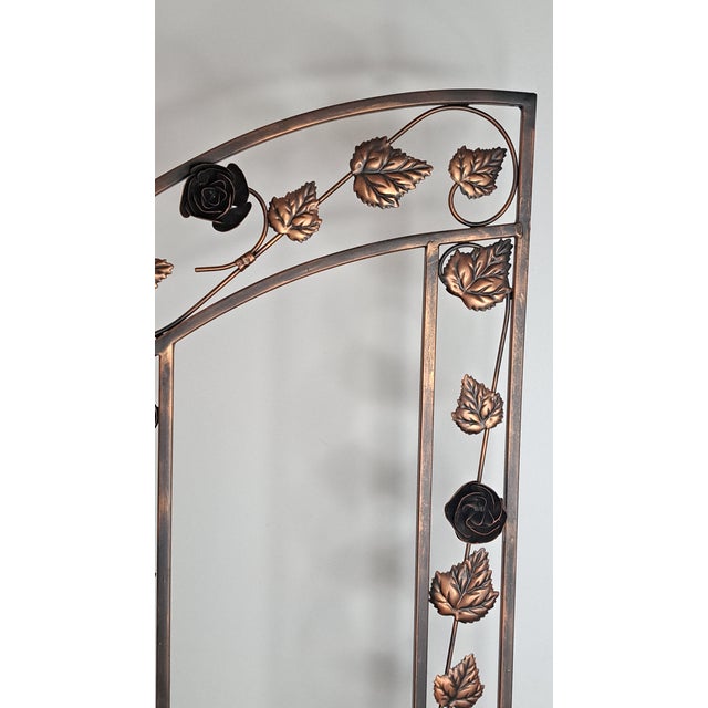 VTG Italian Gold Metal Grape Vine Folding Planter 3 Dividers Hollywood Regency For Sale In West Palm - Image 6 of 17