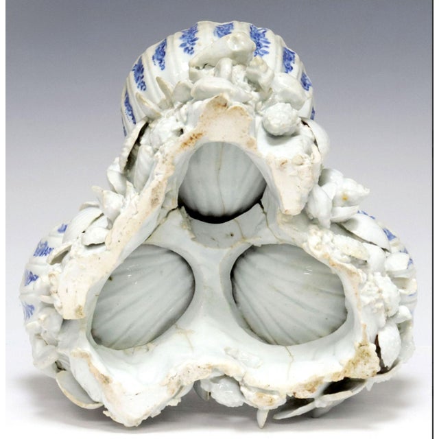Bow Porcelain Underglaze Blue & White Shell Sweetmeat Stand For Sale - Image 16 of 16