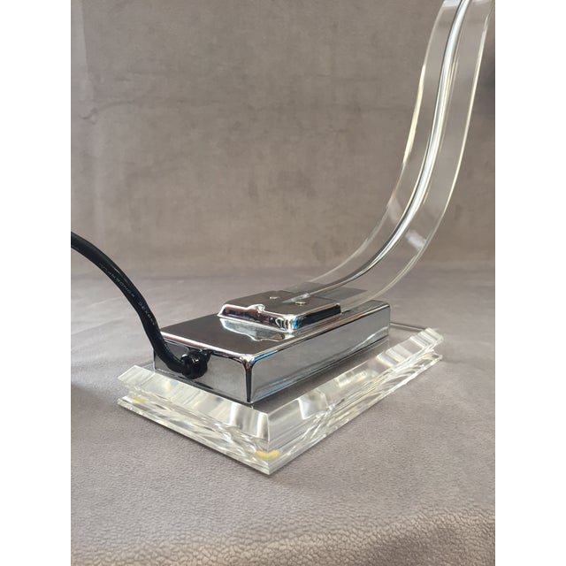 Modernist Italian Cobra Model Desk Lamp in Acrylic Glass and Chrome, 1980s For Sale - Image 10 of 13