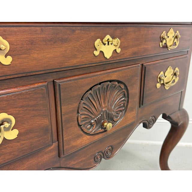 Brown Late 20th Century Henkel Harris Solid Mahogany Philadelphia Queen Anne Lowboy Chest For Sale - Image 8 of 17