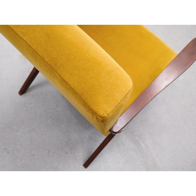Mid-Century Modern Mid-Century Model B - 310 VAR Easy Chair in Goldenrod Velvet, 1960s For Sale - Image 3 of 13