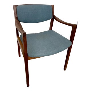 1970s Gunlocke Model 280 Walnut Armchair - 2 Available For Sale