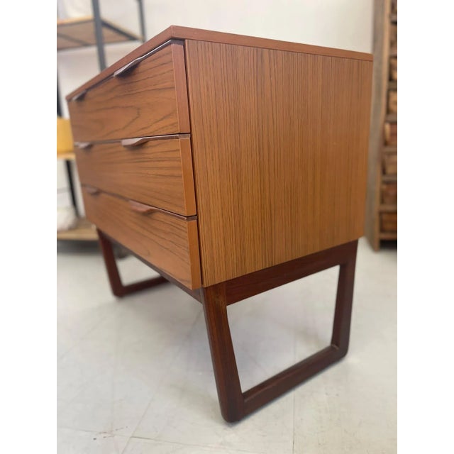 1970s Vintage Danish Modern Dresser With Handles For Sale In Seattle - Image 6 of 9