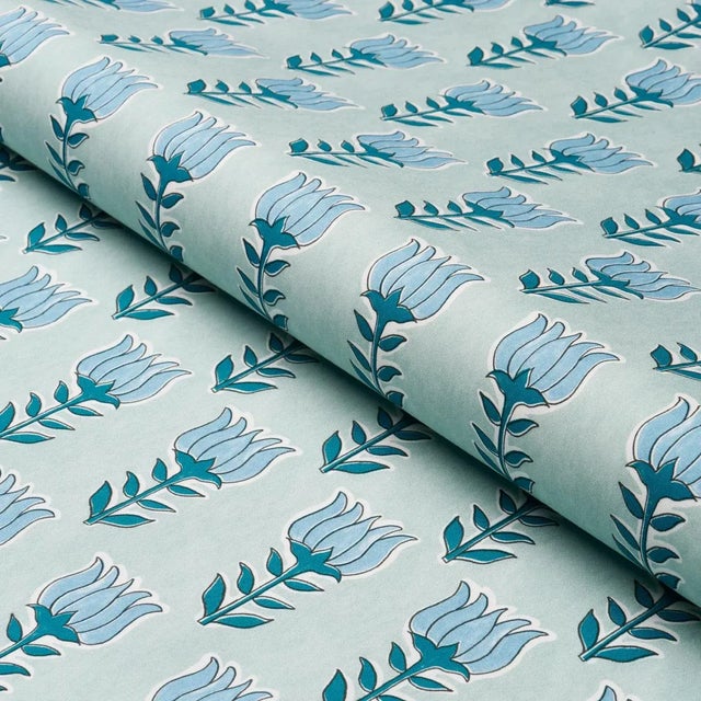 Schumacher SAMPLE - Schumacher Mia Tulip Fabric In Mineral & Blue For Sale - Image 4 of 4