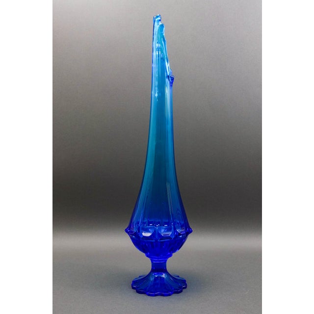 Fenton Valenicia Large MCM Vintage Blue Art Glass Swung Footed Vase 23 1/8" For Sale In Miami - Image 6 of 8