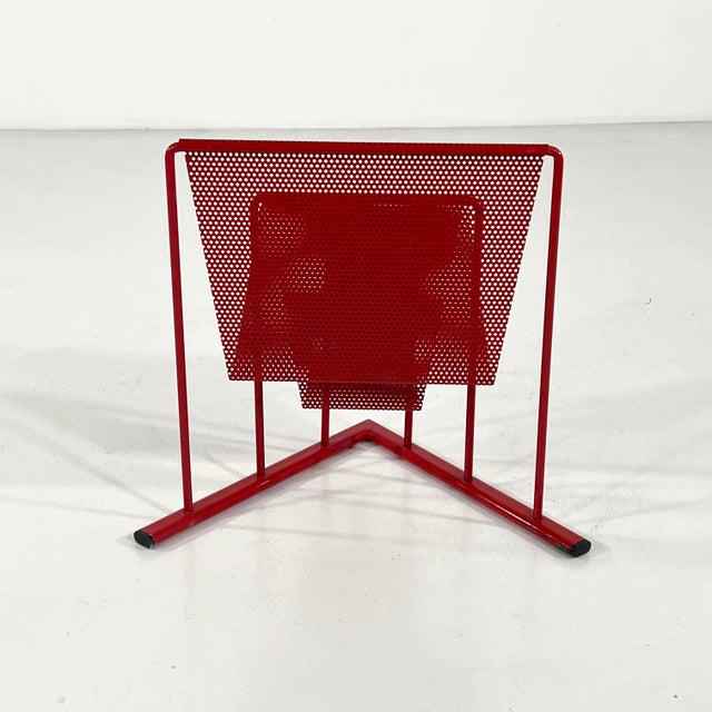 Postmodern Red Magazine Rack attributed to Markus Börgens for D-Tec, 1980s For Sale - Image 3 of 7