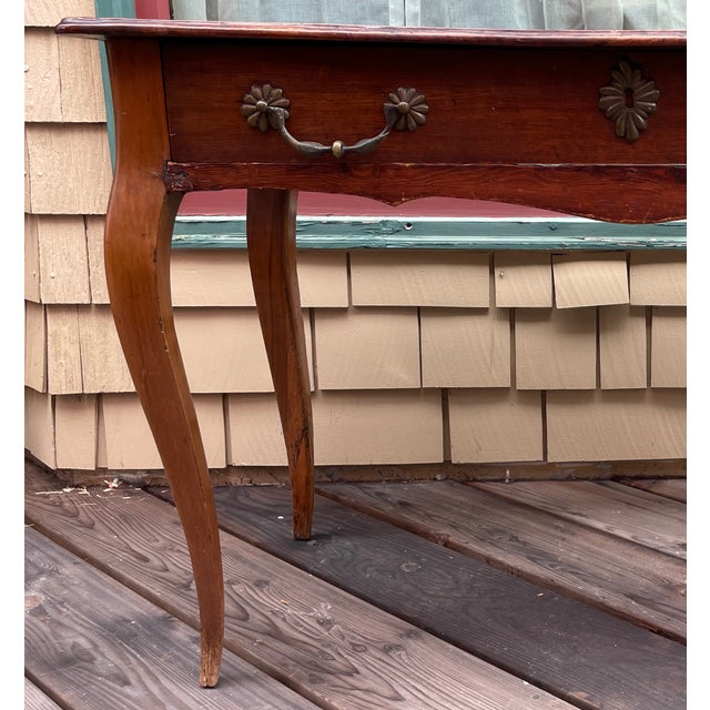 19th C French Provincial Louis XV Style Solid Walnut Writing Desk, Hall or Side Table - For Sale In Monterey, CA - Image 6 of 18