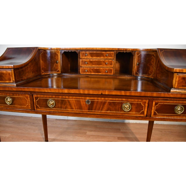 Traditional 1930s English Regency Mahogany Inlaid & Leather Top Carlton Writing Desk For Sale - Image 3 of 18