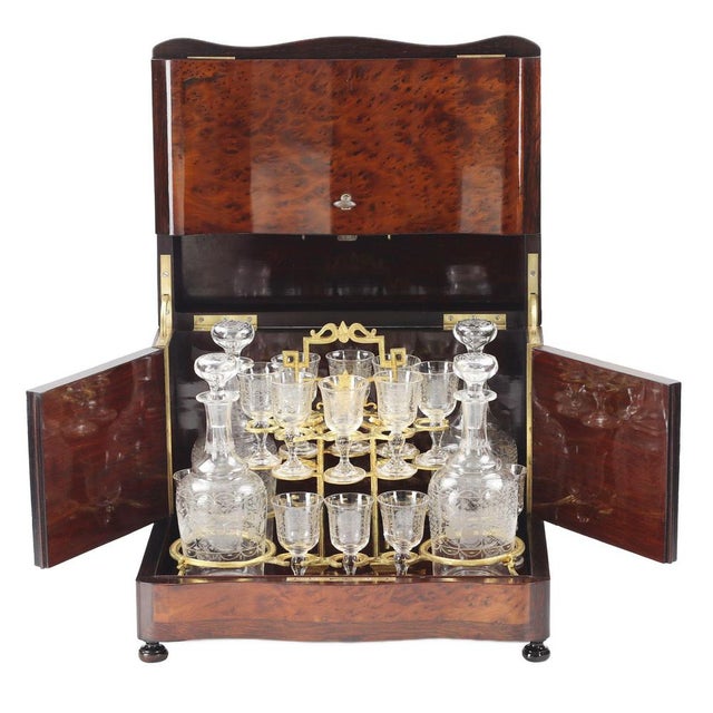 Wood Vintage Napoleon III French Liquor Bar in Burl Veneer Box from Maison Tahan, Set of 18 For Sale - Image 7 of 9