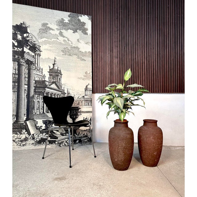 Mid-Century Modern Large Handcrafted Amphora-Shaped Terracotta Ceramic Floor Vases, Germany 1950s, Set of 2 For Sale - Image 3 of 18