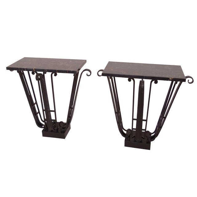 Art Deco Console Tables in Wrought Iron with Portor Marble Top, 1930s, Set of 2, in Good conditions. Designed 1920 to 1949