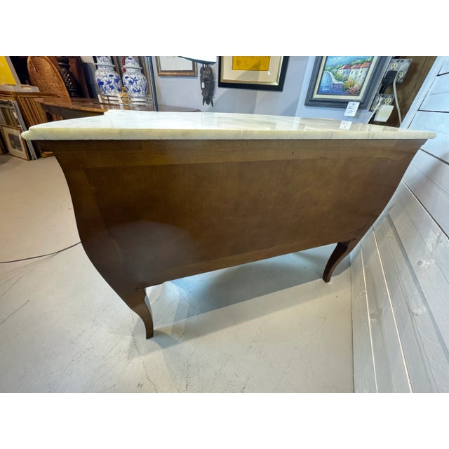 Early 20th Century French Louis XV Bombe Commode With Marble Top, Ormolu Details For Sale - Image 10 of 12