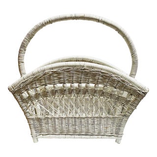 1960s Vintage Boho Beaded Wicker Fan Shaped Magazine Rack For Sale
