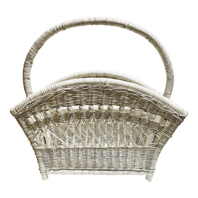 1960s Vintage Boho Beaded Wicker Fan Shaped Magazine Rack For Sale
