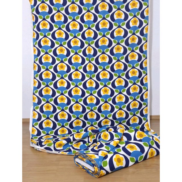 The bale has 10 meters, unused fabric This piece has an attribution mark, I am sure that it is completely authentic and...