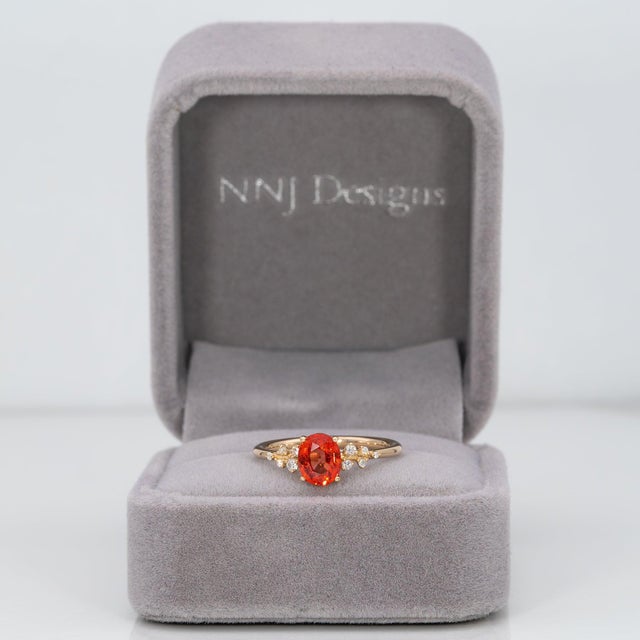 Modern 1.4Ct Padparadscha Sapphire Ring With Natural Diamond Accents: Solid 14k Gold, Size 6.75 For Sale - Image 3 of 10