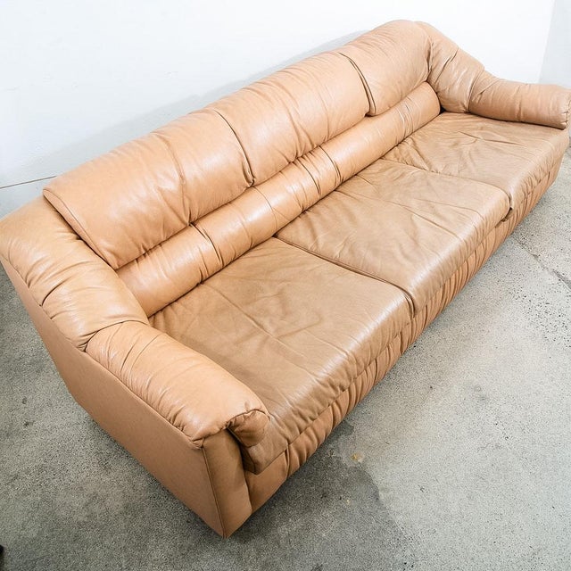 Vintage Leather Factory sofa. High quality and well constructed. High quality leather to be seen throughout. Outstanding...