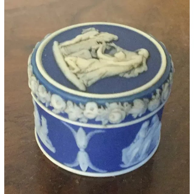 Antique 19th Century Wedgwood Jasperware Neoclassical Rouge Pot or Makeup Mortar For Sale - Image 12 of 13