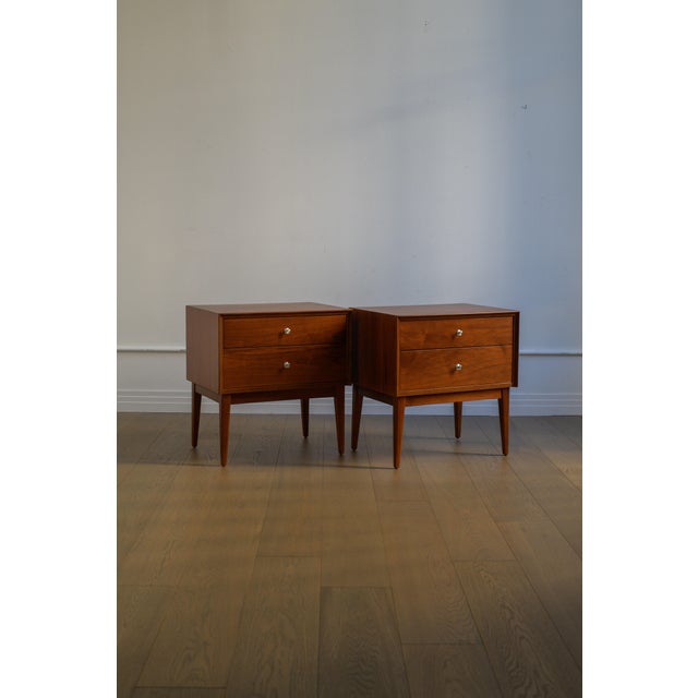 1950s American of Martinsville Nightstands, Pair, Professionally Refinished For Sale In Los Angeles - Image 6 of 9