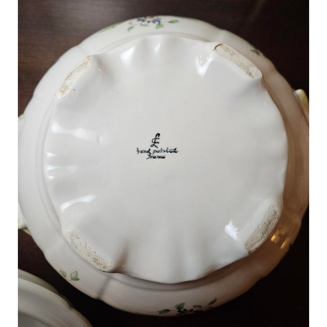 1970s French Hand Painted French Longchamp Moustiers Faience Casseroles - a Pair For Sale - Image 15 of 18