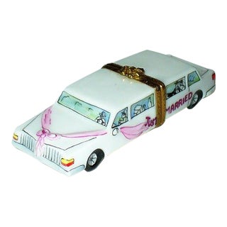 Late 20th Century Artoria Limoges Trinket Box “Just Married“ Limousine #179 of Limited Edition For Sale