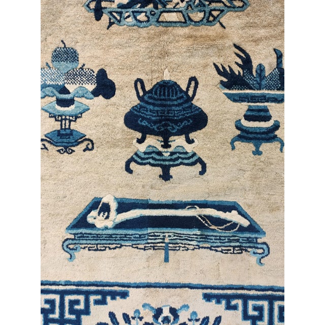 1930s Antique Beige Medallion Chinese Peking 100 Antiques Knotted Wool Rug For Sale In New York - Image 6 of 12