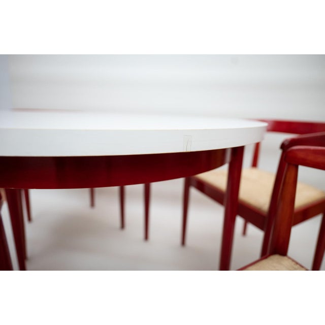 table dimensions: height 73 cm, diameter 99 cm + 39 cm additional top chairs: height 72, width 56 cm, height to seat 44...
