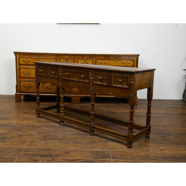 English 1860s Oak Dresser Base with Drawers, Scalloped Apron and Turned Legs For Sale In Atlanta - Image 6 of 9