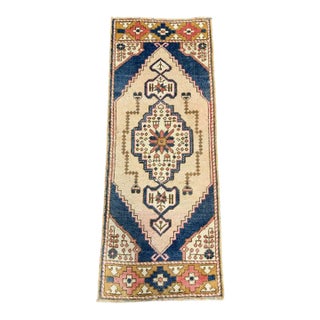 Turkish Yastik Rug 1'5" x 3'6" For Sale